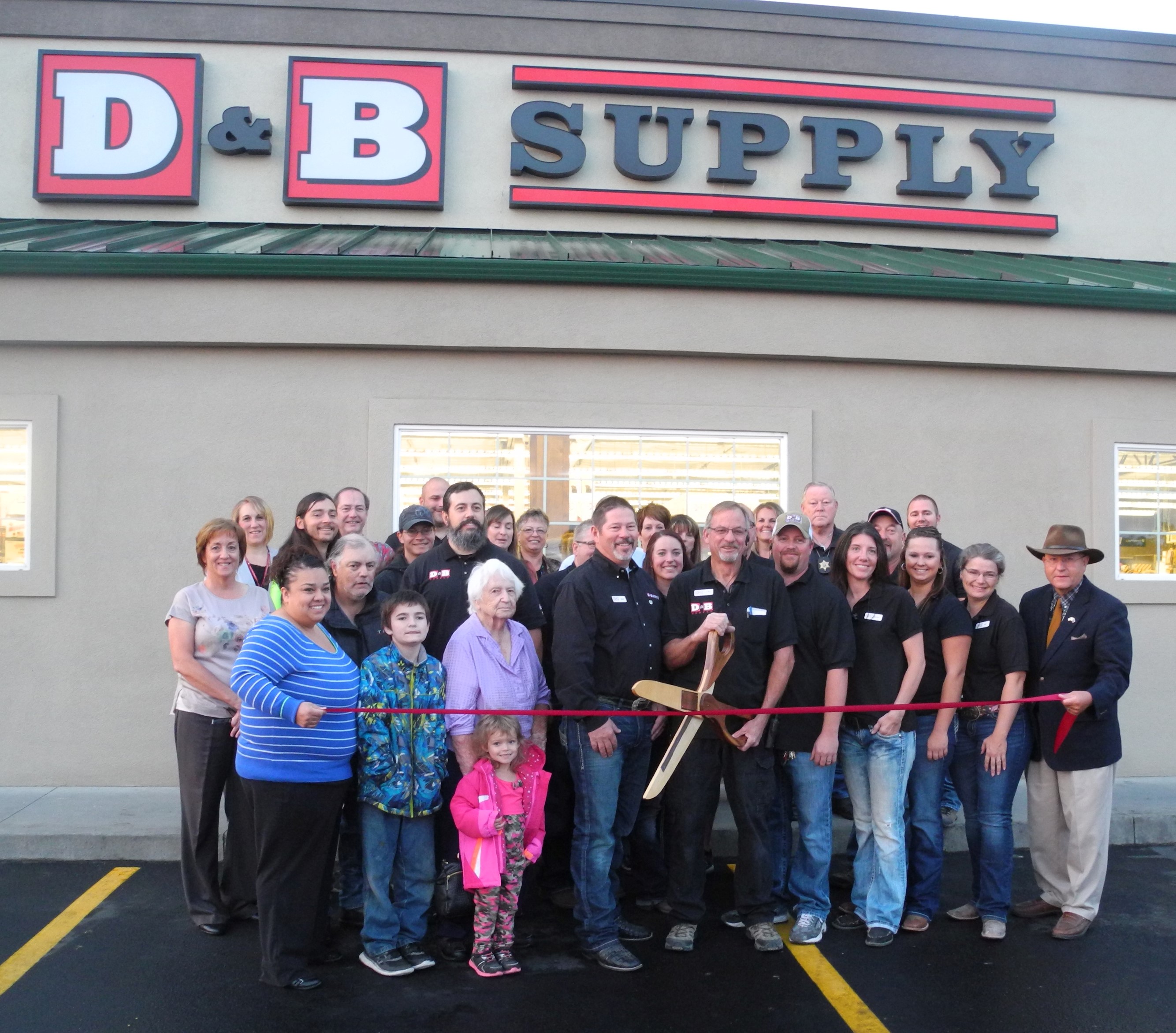 Ribbon Cutting-D&B Supply - Gem County Chamber Of Commerce